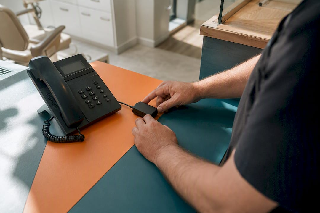 Call tracking device setup in dental office